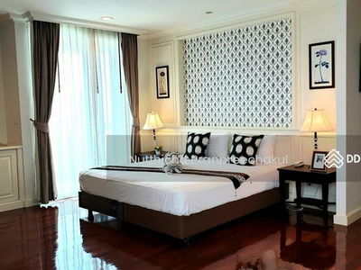 Piyathip Place, Bangkok, Thailand Piyathip Place, Bangkok, Thailand