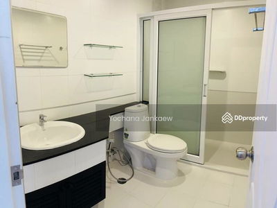 Richmond Palace, Bangkok, Thailand Richmond Palace, Bangkok, Thailand