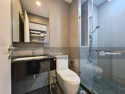 Whizdom Avenue Ratchada-Ladprao, Bangkok, Thailand Whizdom Avenue Ratchada-Ladprao, Bangkok, Thailand