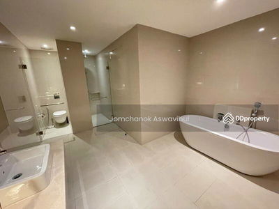 Baan Lux-Sathon, Bangkok, Thailand Baan Lux-Sathon, Bangkok, Thailand