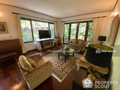 Large 3-Bedroom House, Bangkok, Thailand Large 3-Bedroom House, Bangkok, Thailand