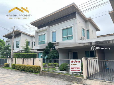 Sriracha, Chon Buri, Thailand Sriracha, Chon Buri, Thailand