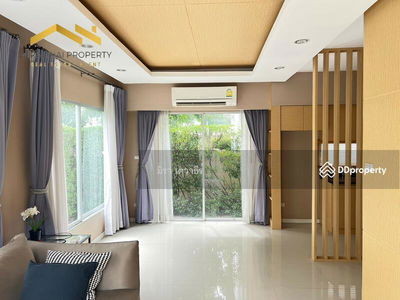 Sriracha, Chon Buri, Thailand Sriracha, Chon Buri, Thailand