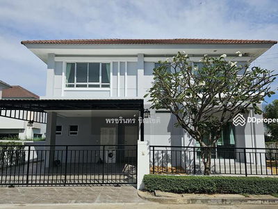 Life Bangkok Boulevard-Ramintra, Bangkok, Thailand Life Bangkok Boulevard-Ramintra, Bangkok, Thailand