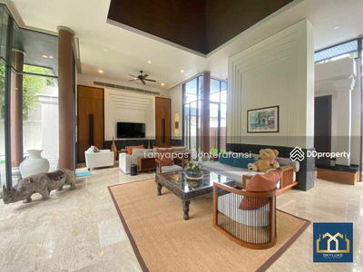 Luxurious Contemporary Big Garden 5 Bedrooms Private Pool Villa for Rent, Phuket, Thailand Luxurious Contemporary Big Garden 5 Bedrooms Private Pool Villa for Rent, Phuket, Thailand