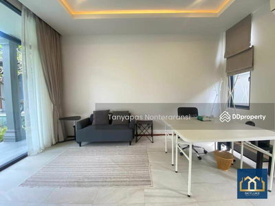 Luxurious Contemporary Big Garden 5 Bedrooms Private Pool Villa for Rent, Phuket, Thailand Luxurious Contemporary Big Garden 5 Bedrooms Private Pool Villa for Rent, Phuket, Thailand