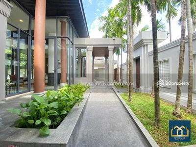 Luxurious Contemporary Big Garden 5 Bedrooms Private Pool Villa for Rent, Phuket, Thailand Luxurious Contemporary Big Garden 5 Bedrooms Private Pool Villa for Rent, Phuket, Thailand