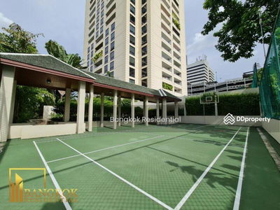 Somkid Gardens, Bangkok, Thailand Somkid Gardens, Bangkok, Thailand