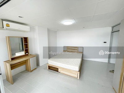 Jittrapa Place, Bangkok, Thailand Jittrapa Place, Bangkok, Thailand