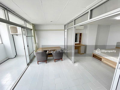 Jittrapa Place, Bangkok, Thailand Jittrapa Place, Bangkok, Thailand