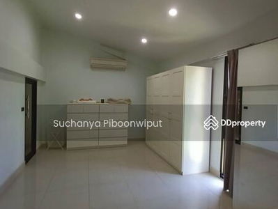 House For Rent : Ekamai 12 Open For Home office, Bangkok, Thailand House For Rent : Ekamai 12 Open For Home office, Bangkok, Thailand