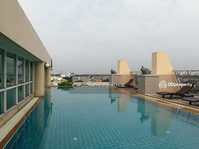 Fragrant 71, Bangkok, Thailand Fragrant 71, Bangkok, Thailand