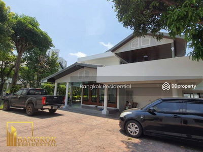 Single House in Compound, Bangkok, Thailand Single House in Compound, Bangkok, Thailand