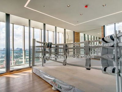 Park Origin Phrom Phong, Bangkok, Thailand Park Origin Phrom Phong, Bangkok, Thailand