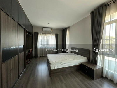 Mantana Bangna Km.7, Samut Prakan, Thailand Mantana Bangna Km.7, Samut Prakan, Thailand