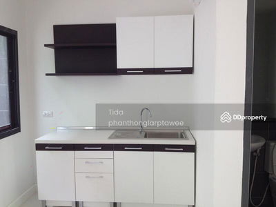 Townhome Nakniwat, Bangkok, Thailand Townhome Nakniwat, Bangkok, Thailand