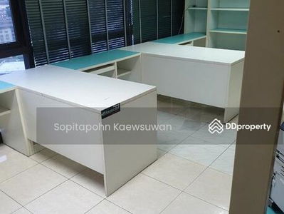 10110, Bangkok, Thailand 10110, Bangkok, Thailand