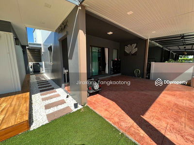 Pleno Rattanathibet - Bang Yai, behind the corner, very fully decorated. There is a guest house. With Jacuzzi tub, Nonthaburi, Thailand Pleno Rattanathibet - Bang Yai, behind the corner, very fully decorated. There is a guest house. With Jacuzzi tub, Nonthaburi, Thailand