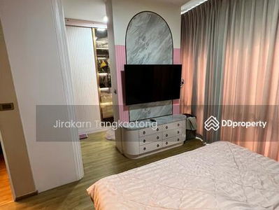 Pleno Rattanathibet - Bang Yai, behind the corner, very fully decorated. There is a guest house. With Jacuzzi tub, Nonthaburi, Thailand Pleno Rattanathibet - Bang Yai, behind the corner, very fully decorated. There is a guest house. With Jacuzzi tub, Nonthaburi, Thailand