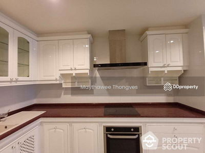 Tower Park, Bangkok, Thailand Tower Park, Bangkok, Thailand