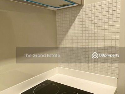 Life Asoke-Rama 9, Bangkok, Thailand Life Asoke-Rama 9, Bangkok, Thailand