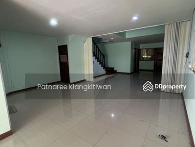 Eastern Village Pha Daeng Sri Racha, Chon Buri, Thailand Eastern Village Pha Daeng Sri Racha, Chon Buri, Thailand