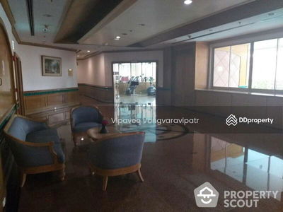 Asoke Place, Bangkok, Thailand Asoke Place, Bangkok, Thailand