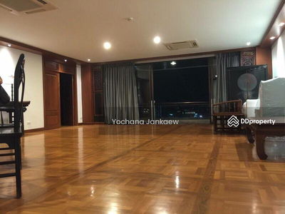 Tridhos City Marina, Bangkok, Thailand Tridhos City Marina, Bangkok, Thailand