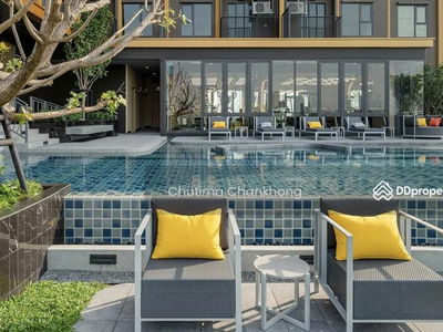 The Base Petchaburi-Thonglor, Bangkok, Thailand The Base Petchaburi-Thonglor, Bangkok, Thailand