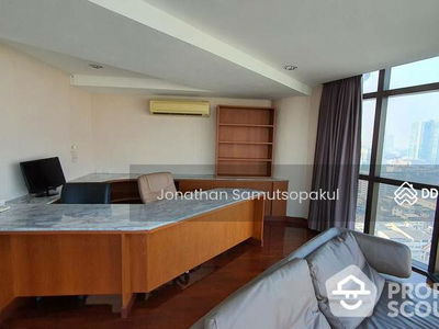 Nusa State Tower, Bangkok, Thailand Nusa State Tower, Bangkok, Thailand