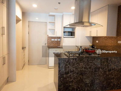 G.P. Grande Tower, Bangkok, Thailand G.P. Grande Tower, Bangkok, Thailand