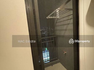 Life Sathorn Sierra, Bangkok, Thailand Life Sathorn Sierra, Bangkok, Thailand