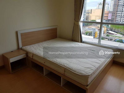 Life @ Sukhumvit 65, Bangkok, Thailand Life @ Sukhumvit 65, Bangkok, Thailand