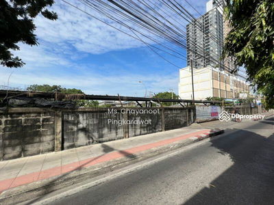 Land for rent, large plot, Bangkok, Thailand Land for rent, large plot, Bangkok, Thailand