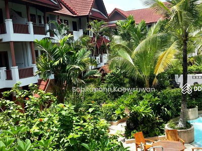 10110, Bangkok, Thailand 10110, Bangkok, Thailand