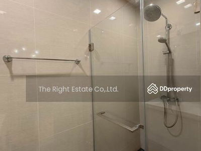 Park Origin Phrom Phong, Bangkok, Thailand Park Origin Phrom Phong, Bangkok, Thailand