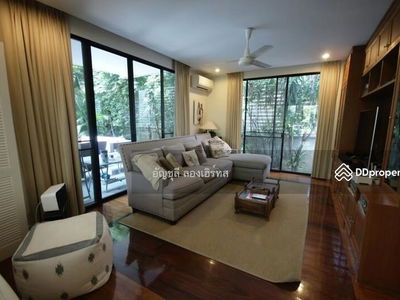 House in Ekkamai For Rent, Bangkok, Thailand House in Ekkamai For Rent, Bangkok, Thailand