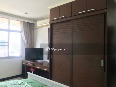 Klang Krung Resort (Ratchada 7), Bangkok, Thailand Klang Krung Resort (Ratchada 7), Bangkok, Thailand