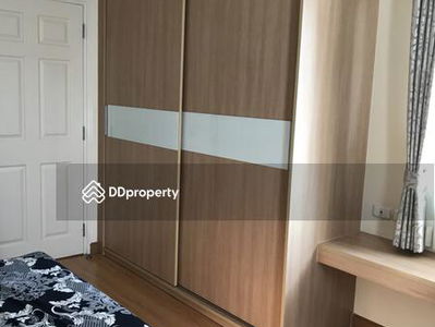 Life @ Sukhumvit 65, Bangkok, Thailand Life @ Sukhumvit 65, Bangkok, Thailand