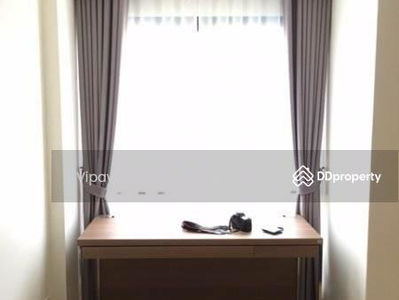 Socio Reference 61, Bangkok, Thailand Socio Reference 61, Bangkok, Thailand