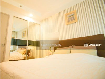 Thru Thonglor, Bangkok, Thailand Thru Thonglor, Bangkok, Thailand