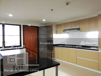 Sethiwan Mansion Sukhumvit 49, Bangkok, Thailand Sethiwan Mansion Sukhumvit 49, Bangkok, Thailand