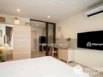 Life One Wireless, Bangkok, Thailand Life One Wireless, Bangkok, Thailand