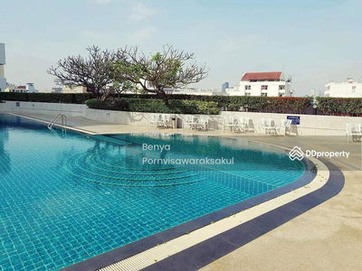 NS Tower Central City Bangna, Bangkok, Thailand NS Tower Central City Bangna, Bangkok, Thailand