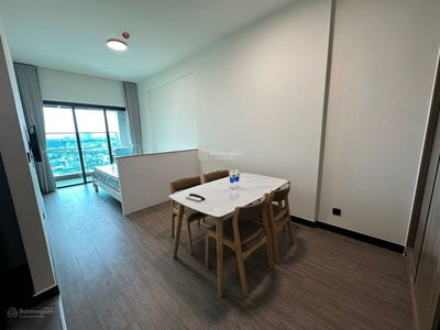 De La Sol, Vietnam De La Sol, Vietnam