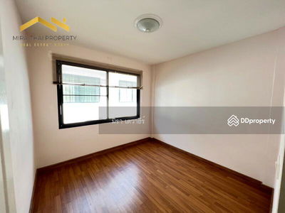 Townhome for rent 2-storey on Highway 3241 near Sriracha Tiger Zoo and J Park only 5 minutes, Chon Buri, Thailand Townhome for rent 2-storey on Highway 3241 near Sriracha Tiger Zoo and J Park only 5 minutes, Chon Buri, Thailand