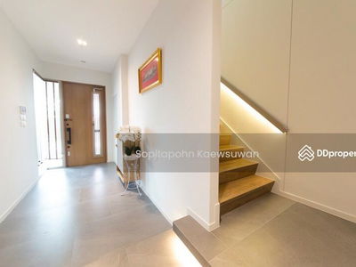 10240, Bangkok, Thailand 10240, Bangkok, Thailand