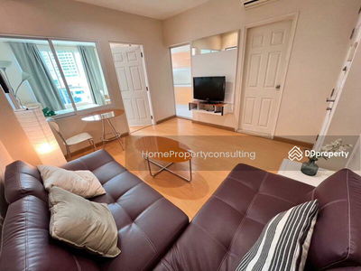 Life @ Sukhumvit 65, Bangkok, Thailand Life @ Sukhumvit 65, Bangkok, Thailand