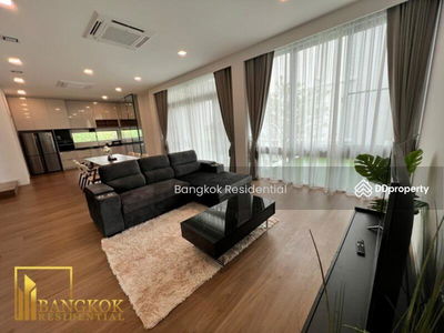 House in Compound, Bangkok, Thailand House in Compound, Bangkok, Thailand