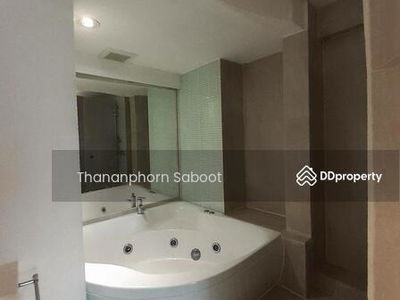 Country Complex Bangna, Bangkok, Thailand Country Complex Bangna, Bangkok, Thailand